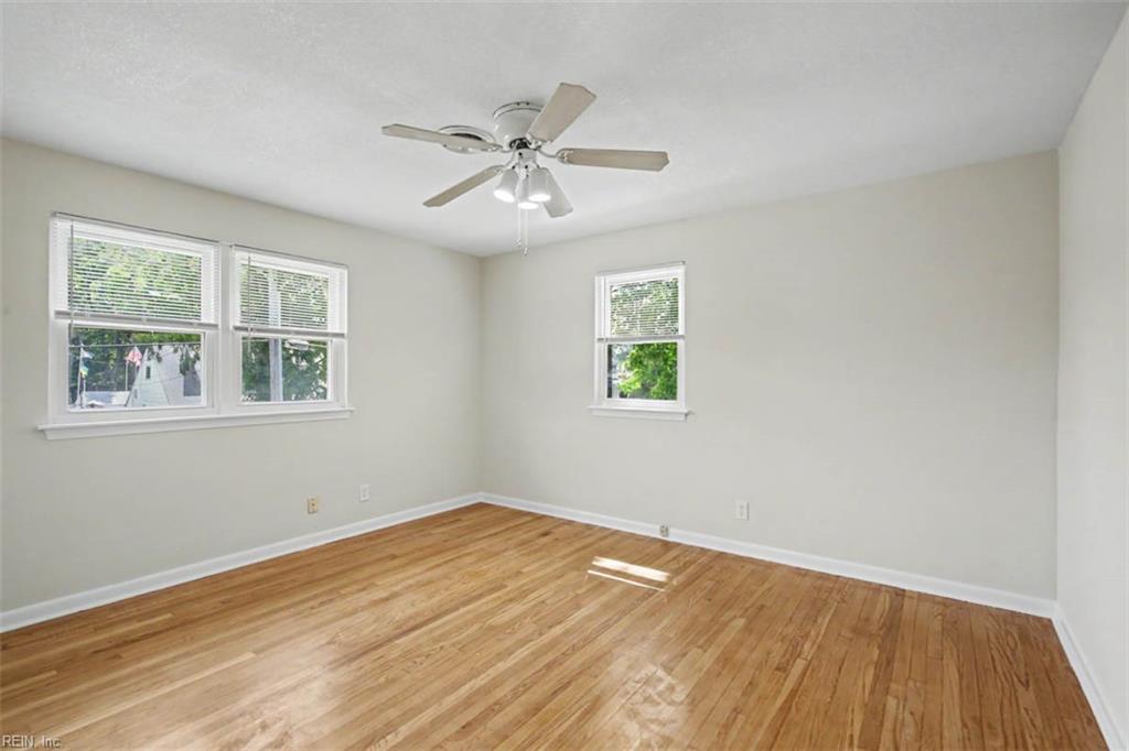 9335 Beaumont St Property Photo 17