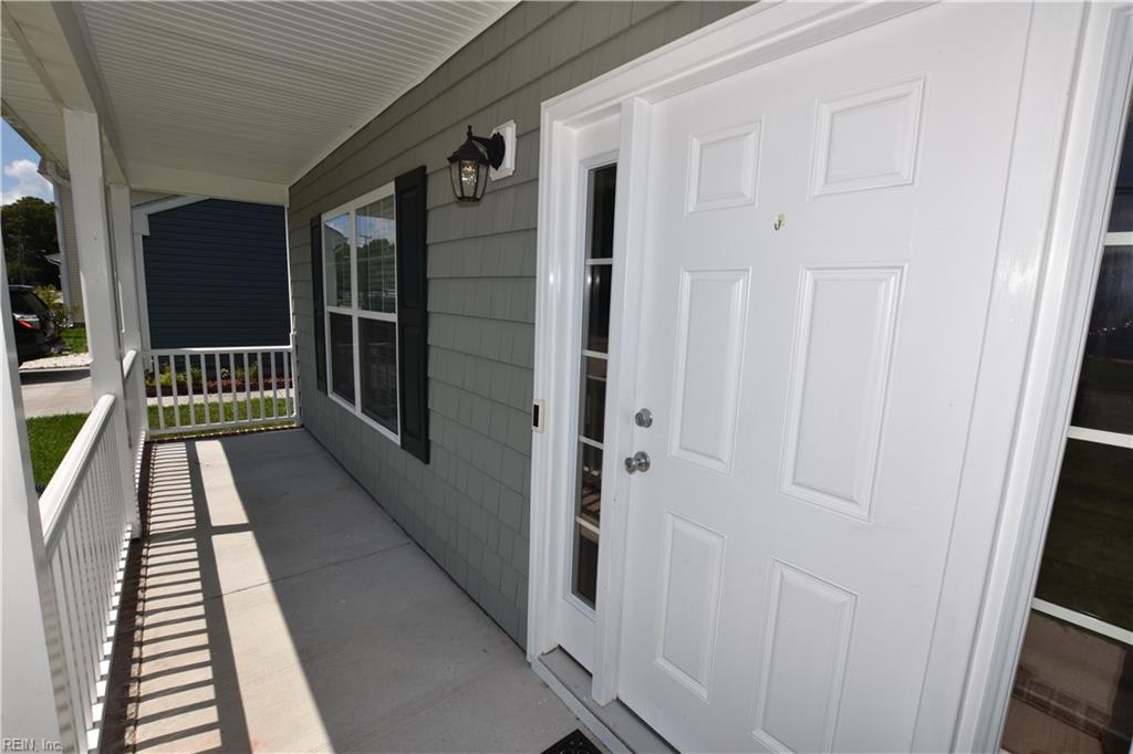 1323 Ferry Point Rd Property Photo 3