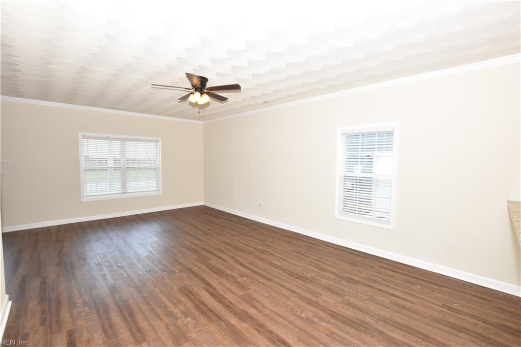 1323 Ferry Point Rd Property Photo 10
