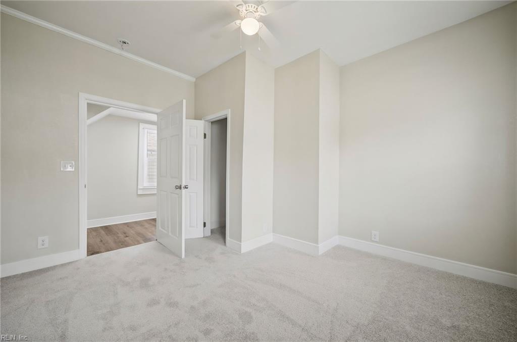 2431 Hale St Property Photo 7