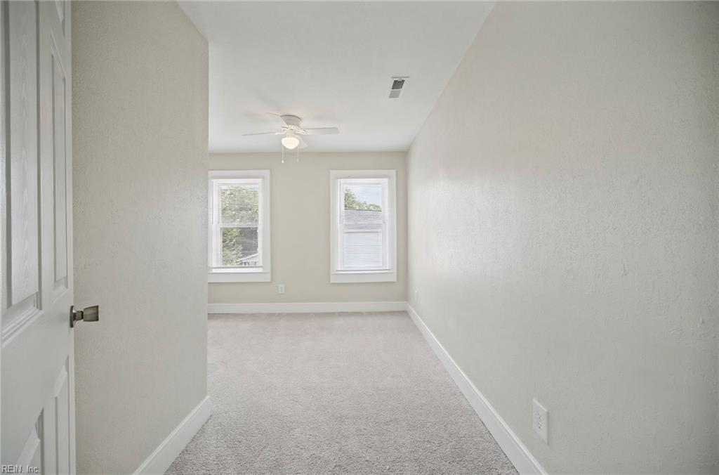 2431 Hale St Property Photo 19