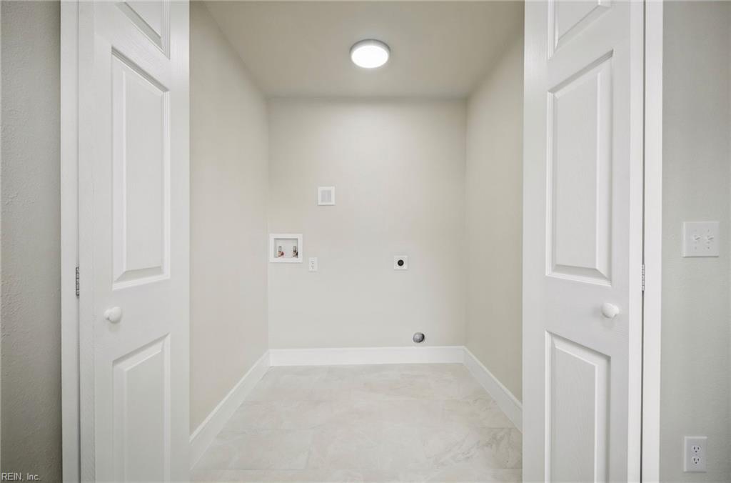 2431 Hale St Property Photo 29