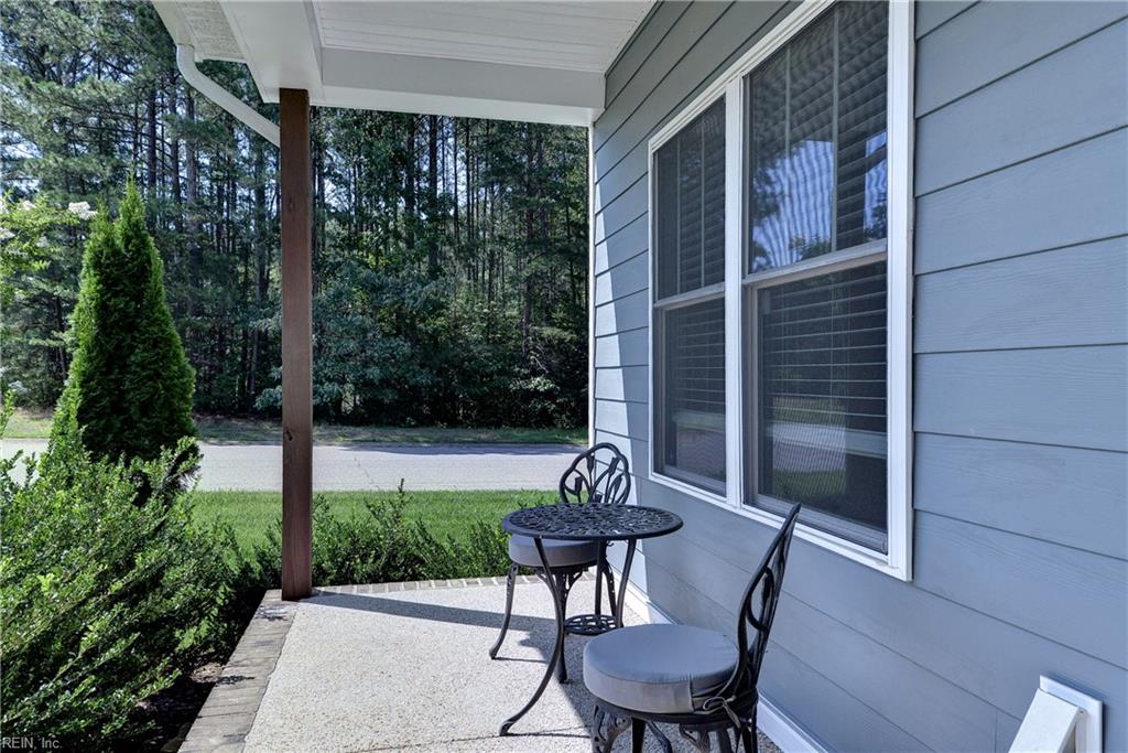 5156 Ashborough Dr Property Photo 5