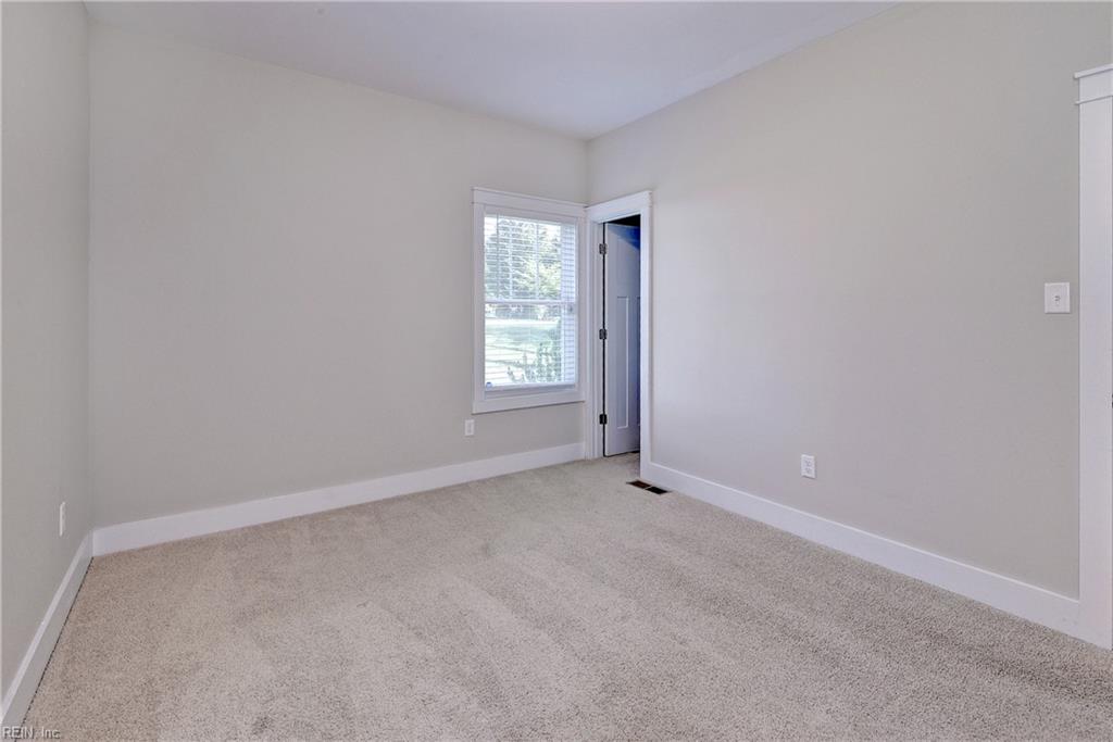 5156 Ashborough Dr Property Photo 32