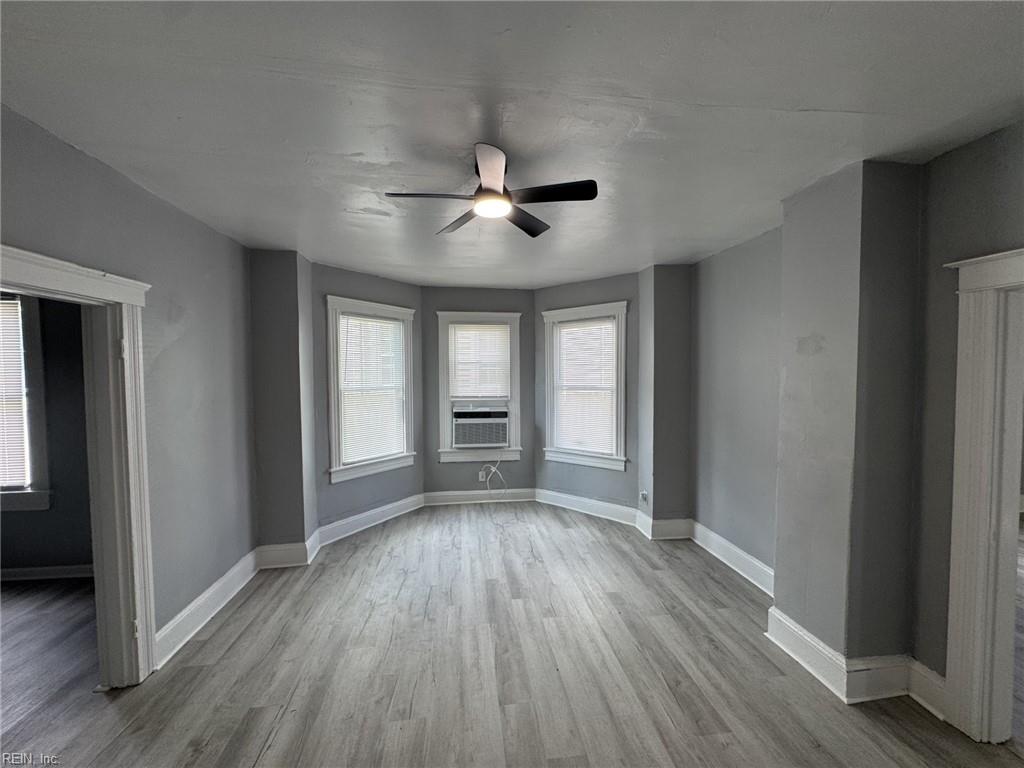 411 Lee St Property Photo 9