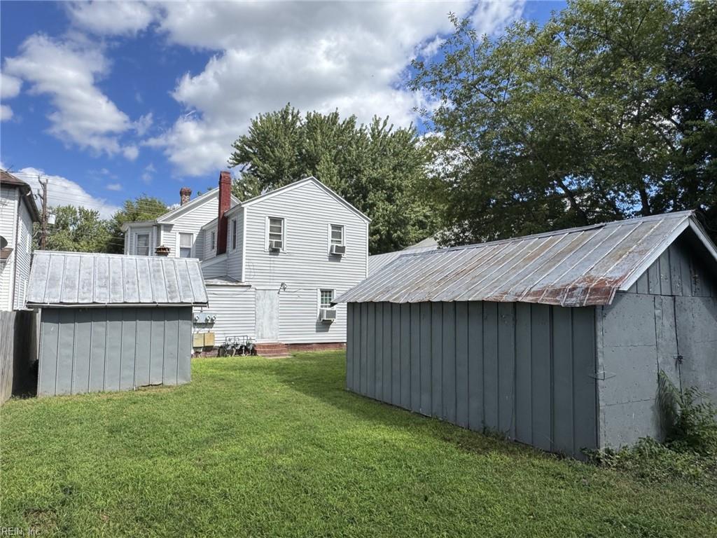 411 Lee St Property Photo 27