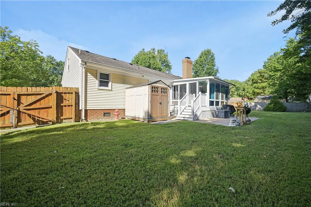 832 Woodrow Ct Property Photo 48