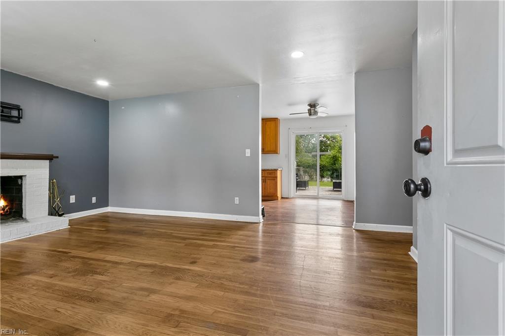 226 Menchville Rd Property Photo 3