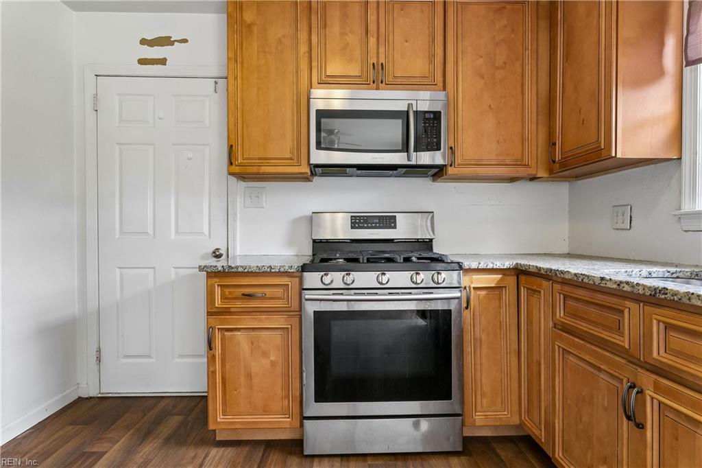 226 Menchville Rd Property Photo 10