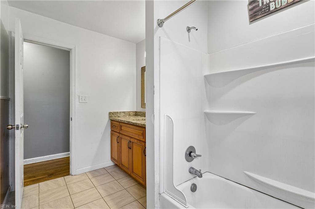 226 Menchville Rd Property Photo 13