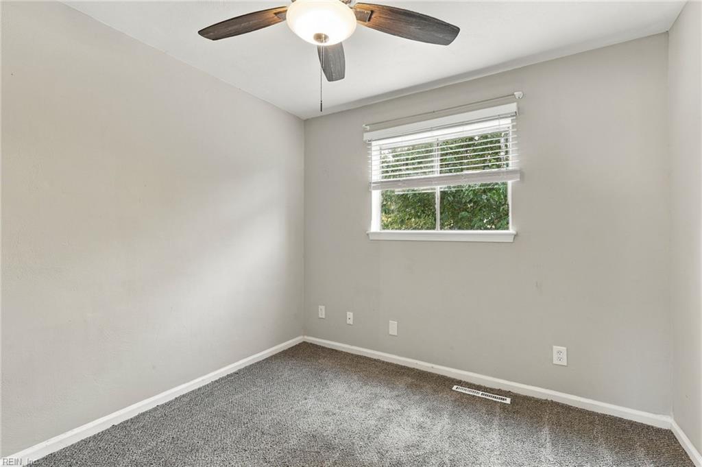 1309 Green Cedar Ln Property Photo 15