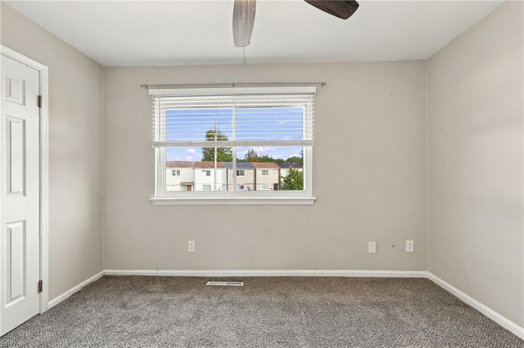 1309 Green Cedar Ln Property Photo 20
