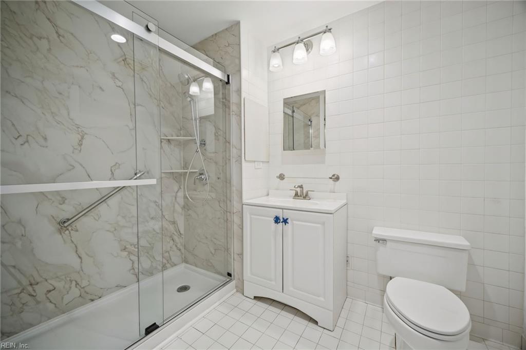 215 Brooke Ave Property Photo 21