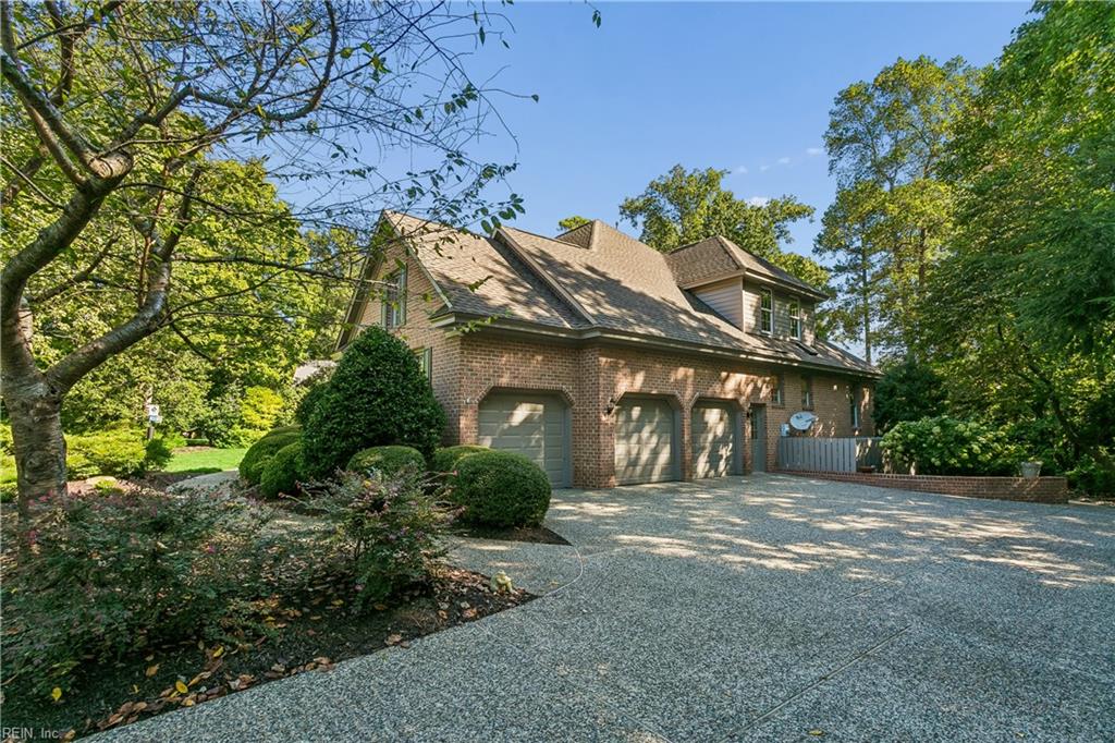 100 Eastbury Property Photo 4
