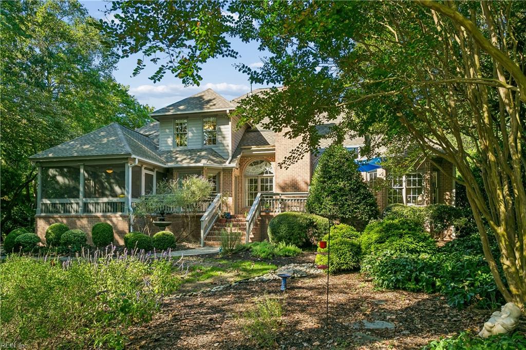 100 Eastbury Property Photo 8