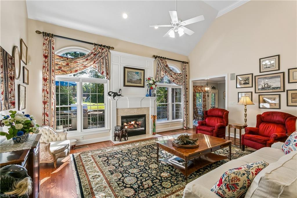 100 Eastbury Property Photo 18