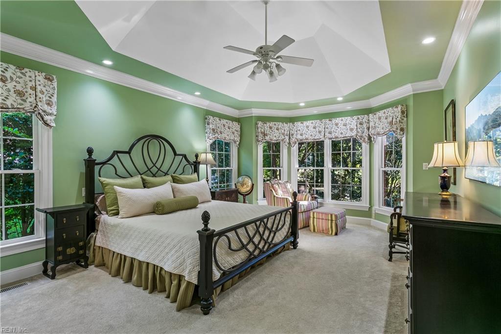 100 Eastbury Property Photo 27