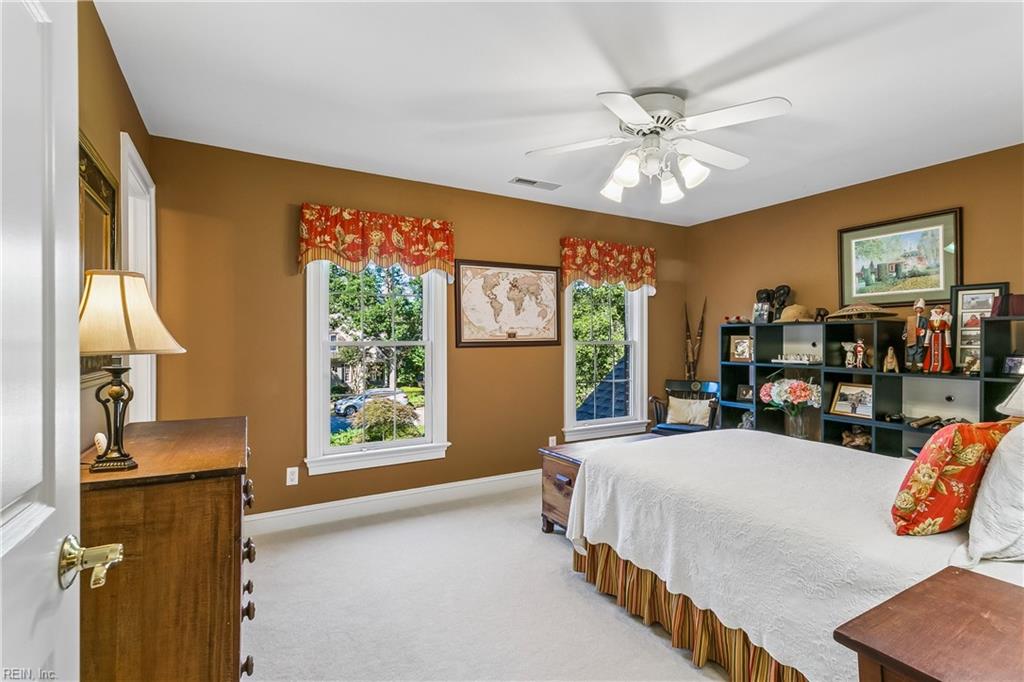 100 Eastbury Property Photo 33