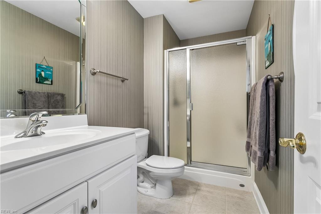 100 Eastbury Property Photo 36
