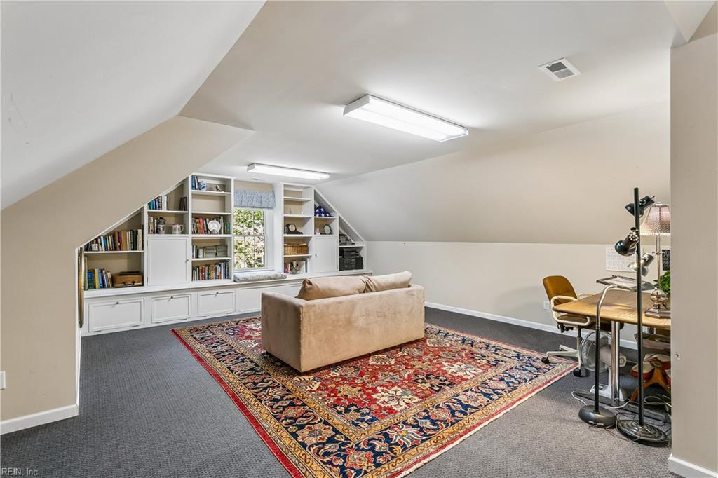 100 Eastbury Property Photo 41