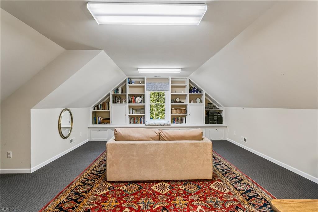 100 Eastbury Property Photo 42