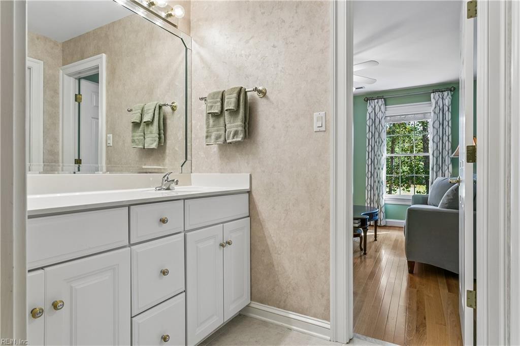 100 Eastbury Property Photo 44