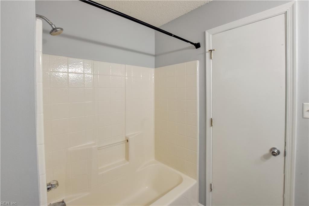5029 Heathglen Cir Property Photo 26