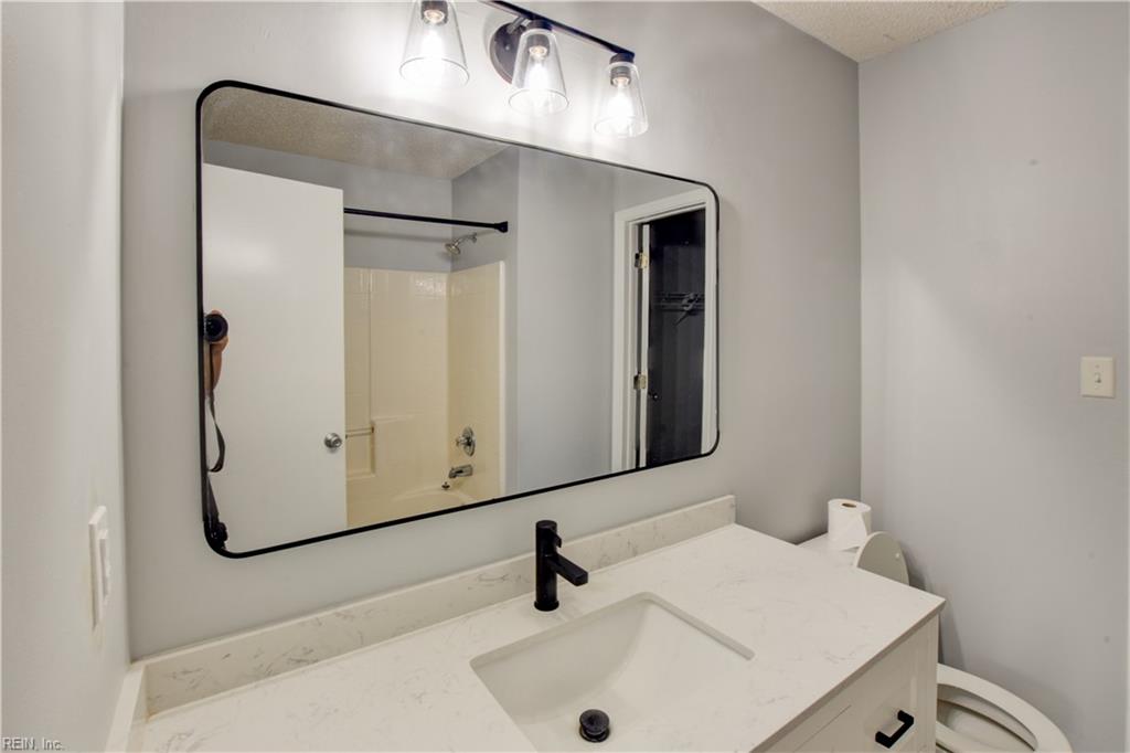 5029 Heathglen Cir Property Photo 27