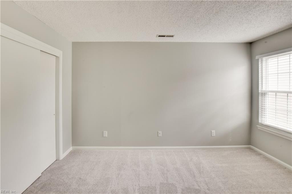 5029 Heathglen Cir Property Photo 37