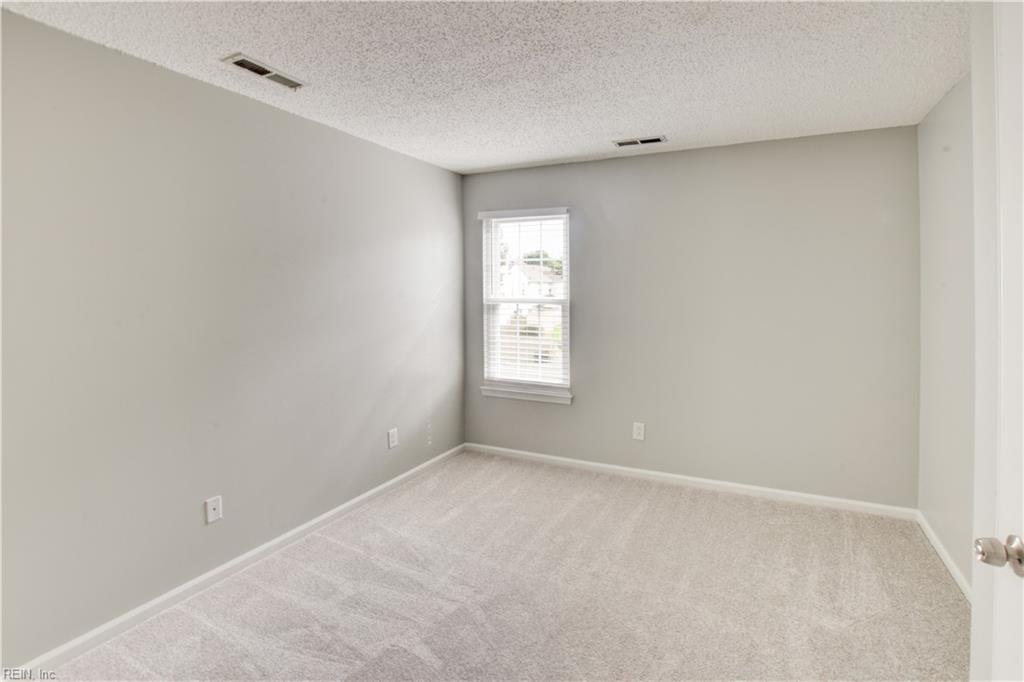 5029 Heathglen Cir Property Photo 40