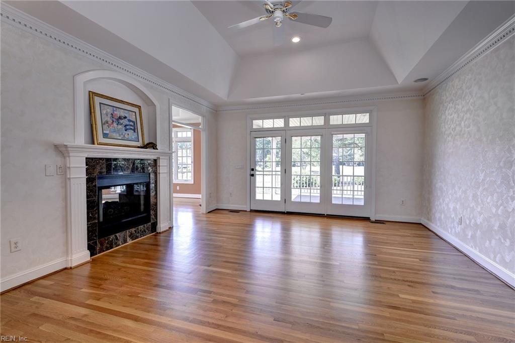100 W Landing Property Photo 11