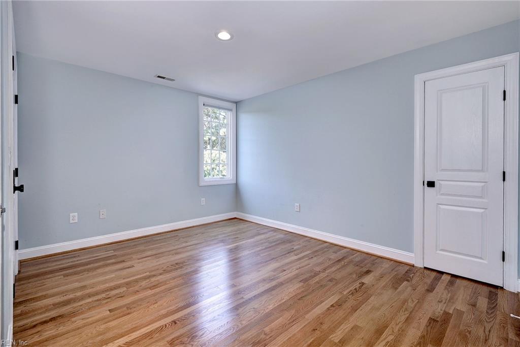 100 W Landing Property Photo 37