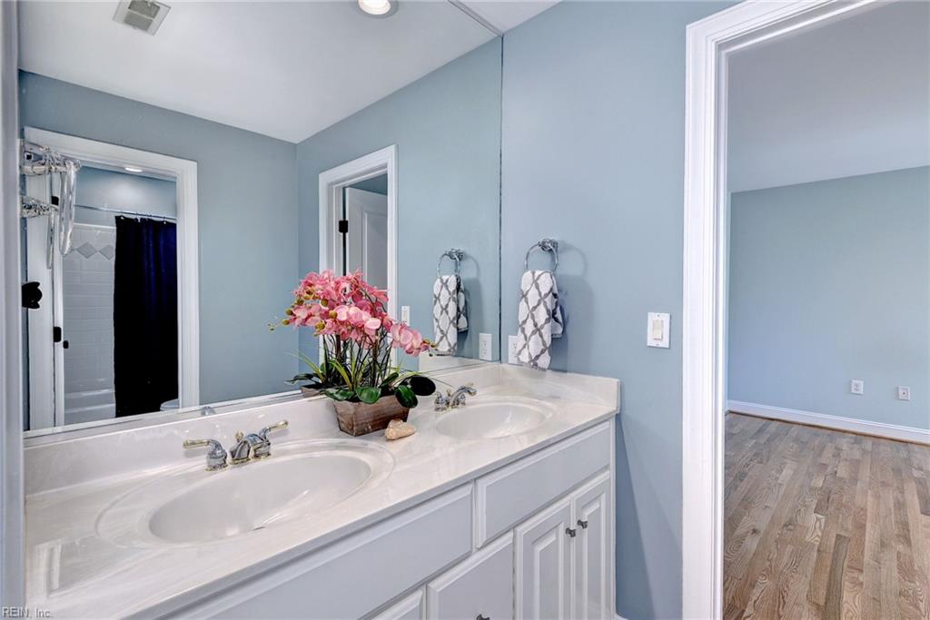 100 W Landing Property Photo 38
