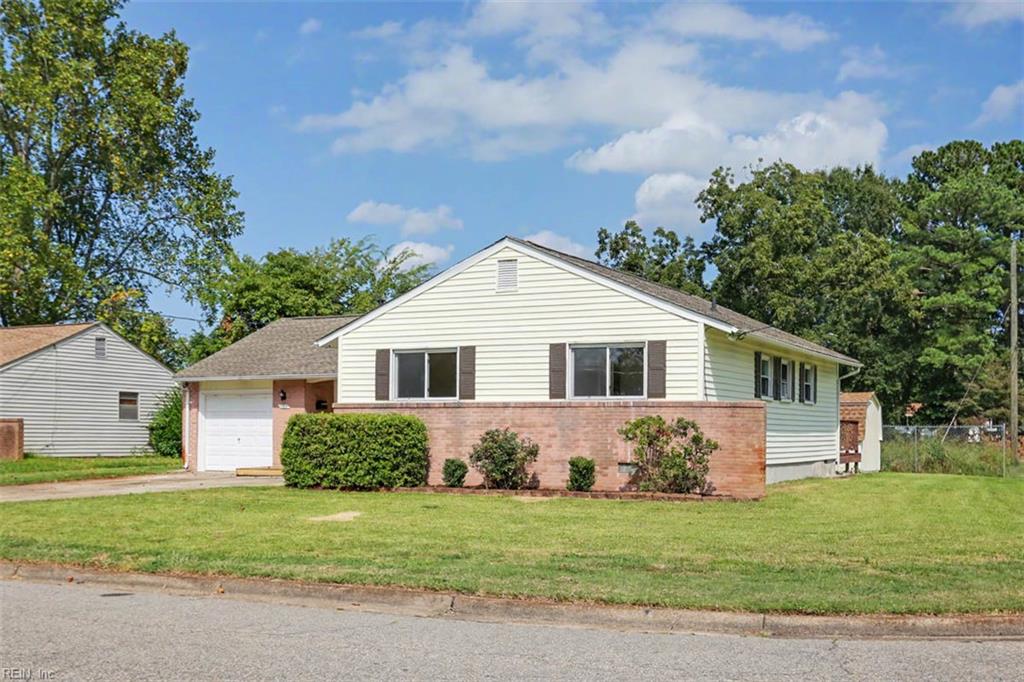 125 Pennwood Dr Property Photo 3