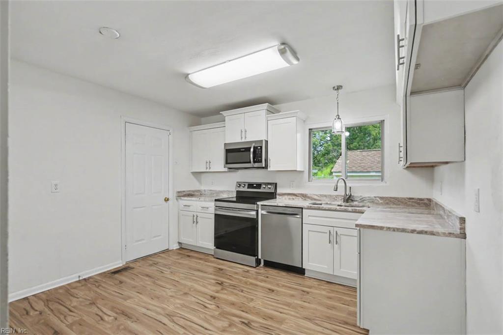 125 Pennwood Dr Property Photo 16
