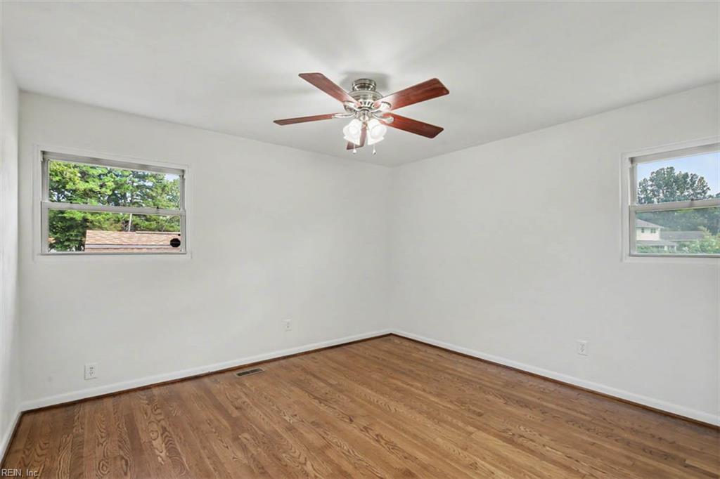 125 Pennwood Dr Property Photo 22