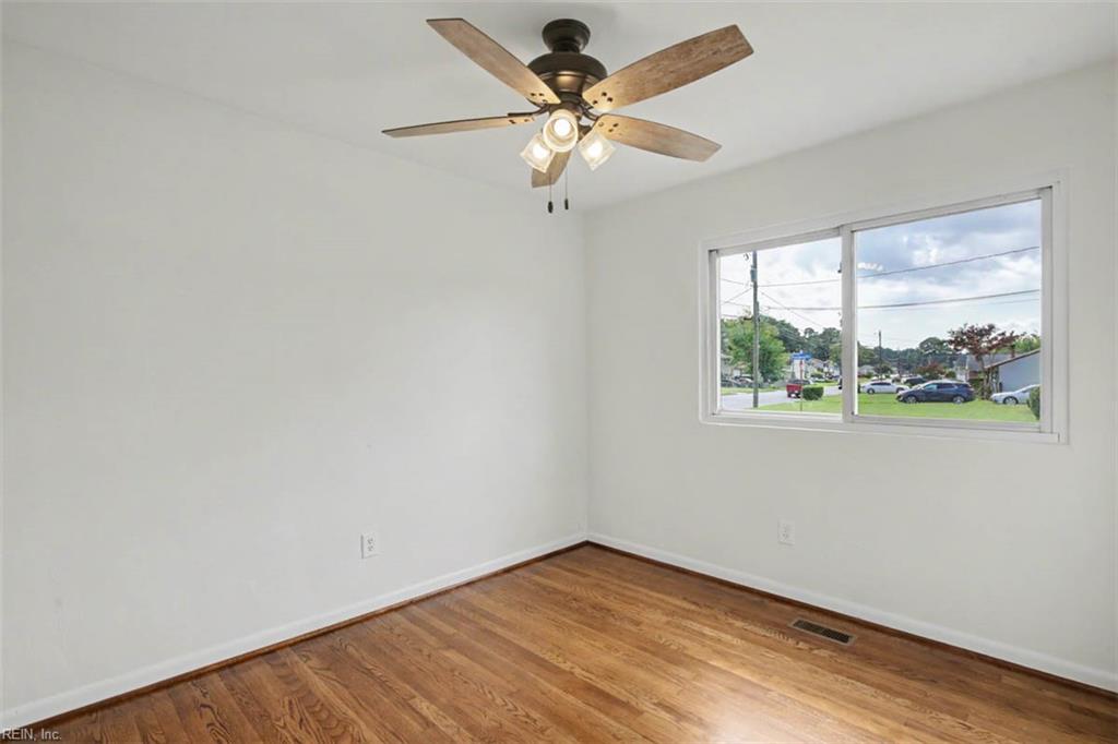 125 Pennwood Dr Property Photo 27