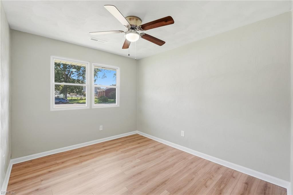 816 Hoffman Ave Property Photo 31