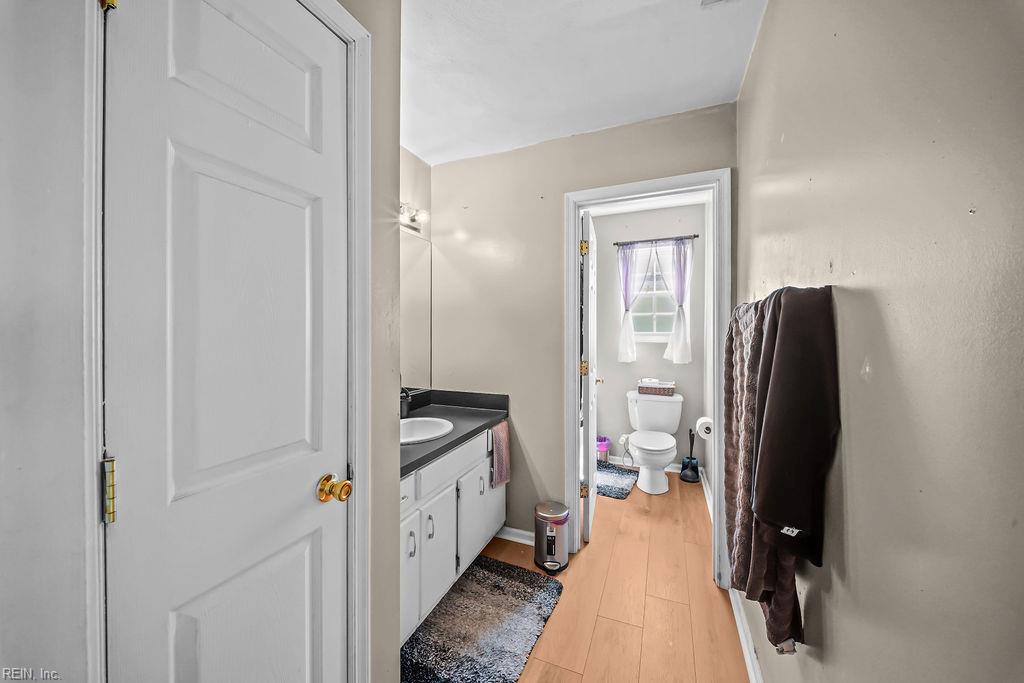 722 Thayor St Property Photo 25