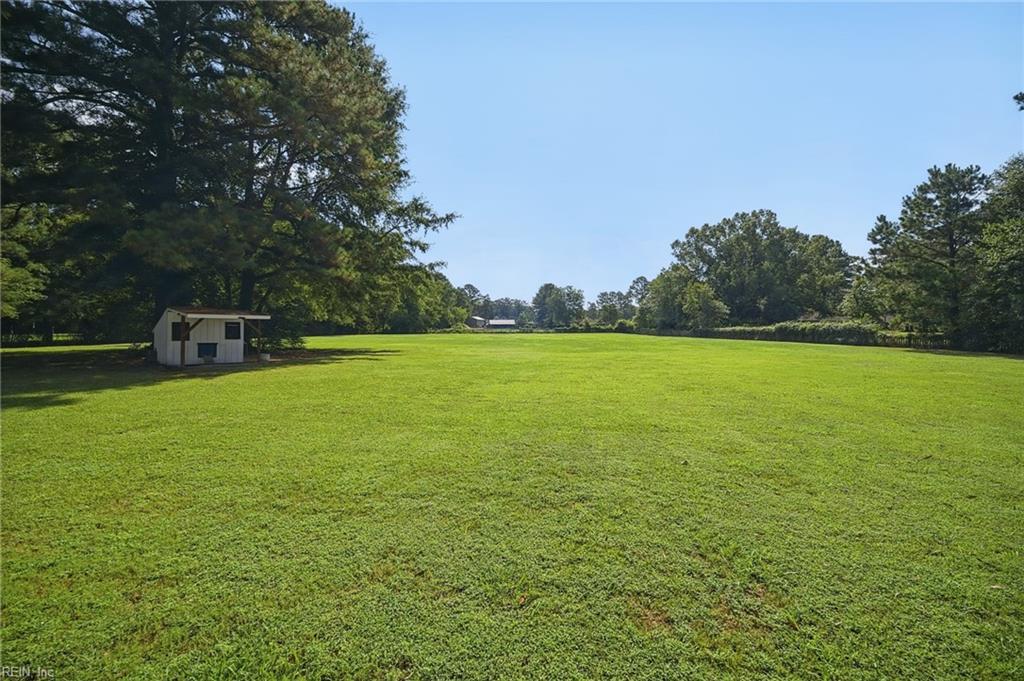 429 Warrick Rd Property Photo 3
