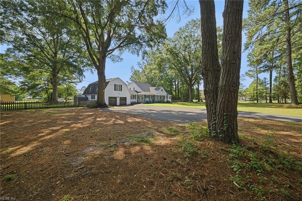 429 Warrick Rd Property Photo 4