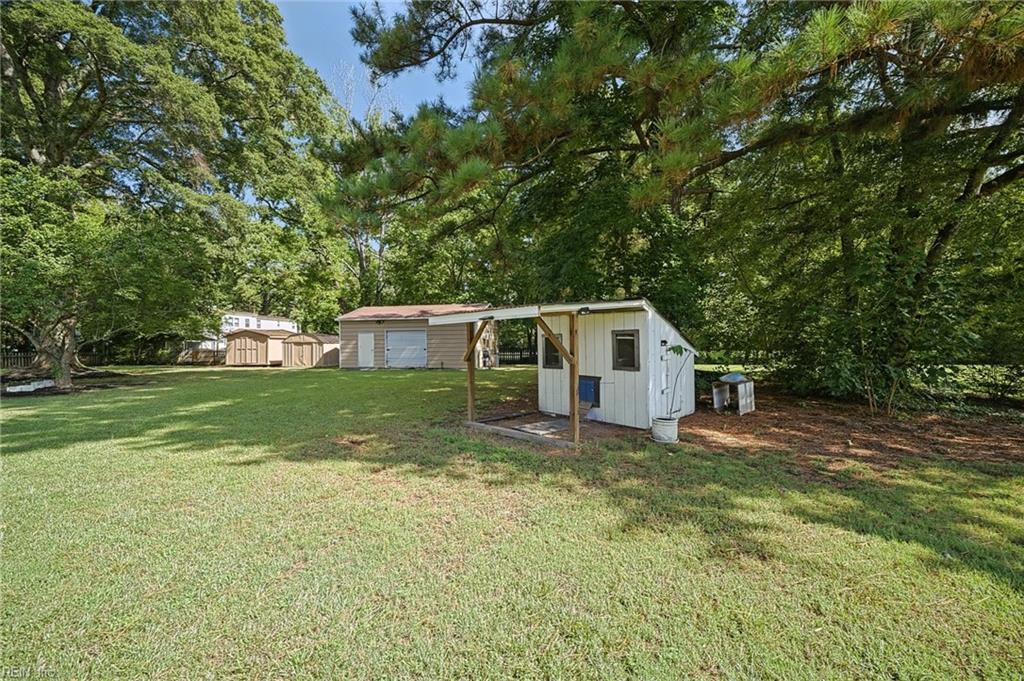 429 Warrick Rd Property Photo 9