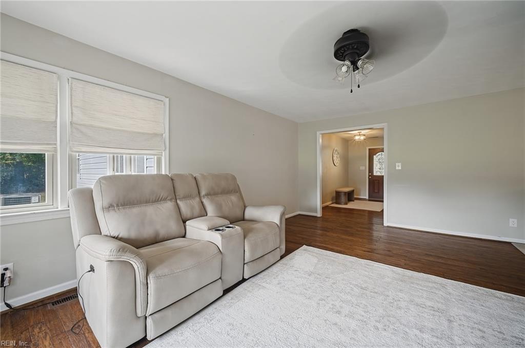 429 Warrick Rd Property Photo 18