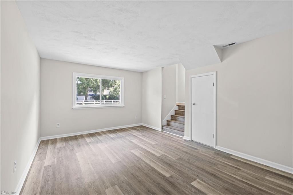 3791 Towne Point Rd Property Photo 18