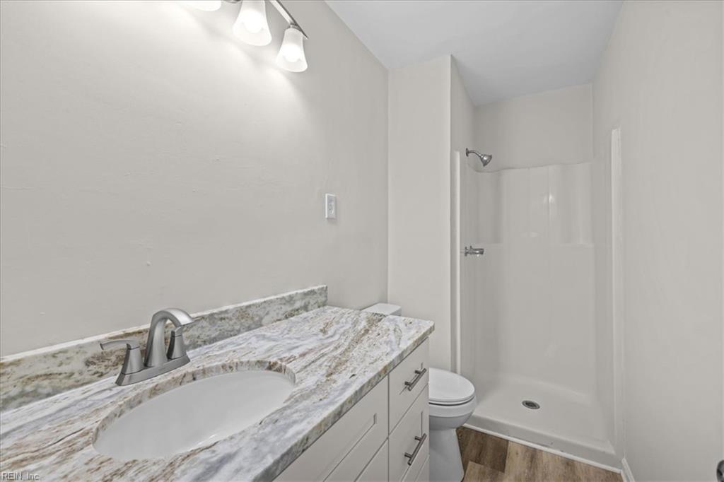 3791 Towne Point Rd Property Photo 23