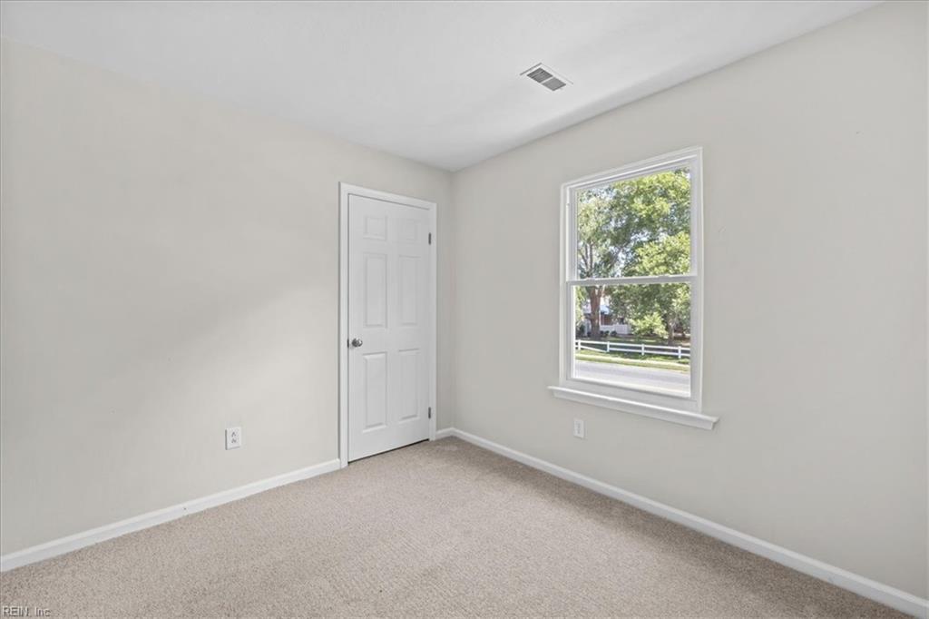 3791 Towne Point Rd Property Photo 29