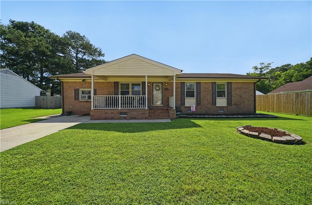 3336 Kinsington Dr Property Photo 1