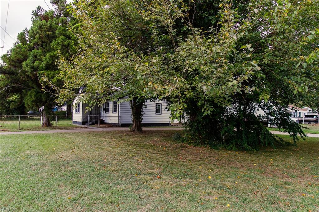 715 Briarfield Rd Property Photo 2