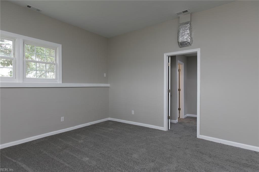 715 Briarfield Rd Property Photo 21