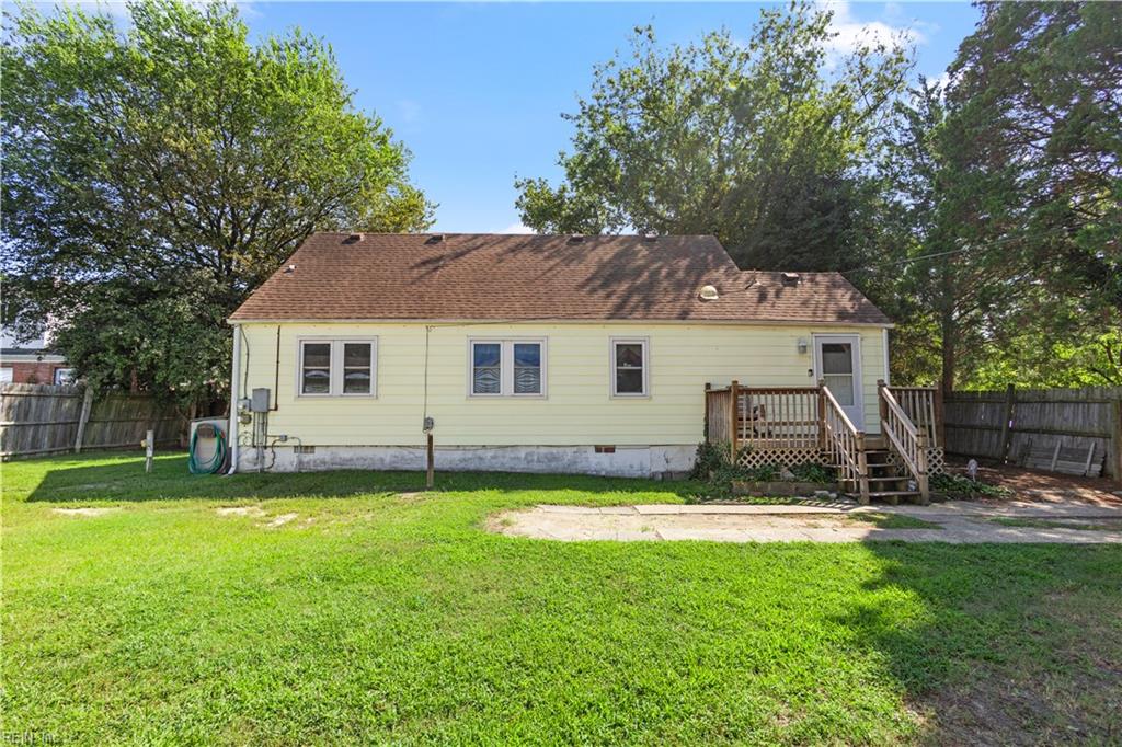 6233 Tidewater Dr Property Photo 30